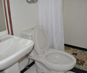 Bathroom (2) Bathroom (2)