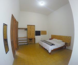 Room 4 (4) Room 4 (4)