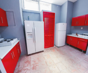 Kitchen (5) Kitchen (5)