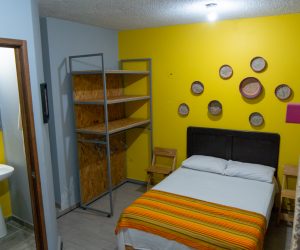 Room 1 (2) Room 1 (2)
