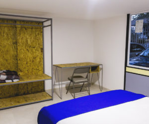 Room (1) Room (1)