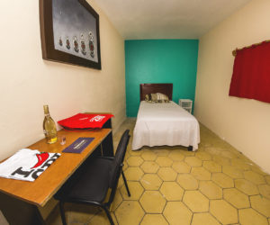 Room 3 (3) Room 3 (3)
