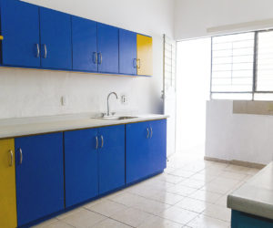 Kitchen (2) Kitchen (2)