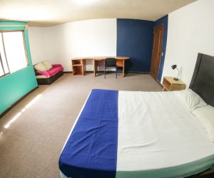 Room 5(2) Room 5(2)