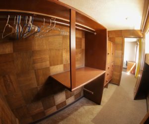Room 6(Closet) Room 6(Closet)