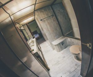 Room 7 - shared bathroom with room 6 Room 7 - shared bathroom with room 6