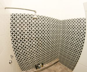 Shared bathroom 2 (1) Shared bathroom 2 (1)