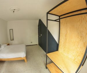 Room 1 (3) Room 1 (3)