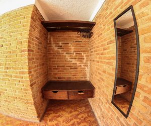 Room 10 (9) Room 10 (9)