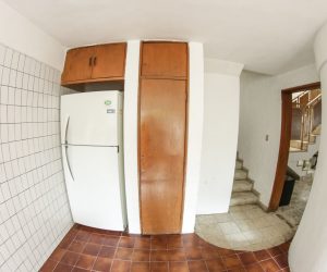 Kitchen (8) Kitchen (8)