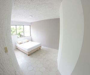 Room 5 (8) Room 5 (8)