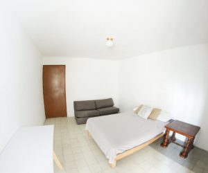 Room 6 (2) Room 6 (2)