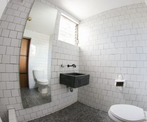 Shared bathroom (3) Shared bathroom (3)