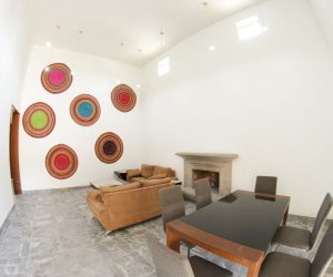 Living Room (5) Living Room (5)