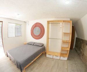 Room 1 (2) Room 1 (2)