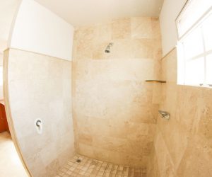 Room 11 - Private bathroom (1) Room 11 - Private bathroom (1)