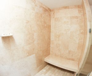 Room 12 - Private bathroom (2) Room 12 - Private bathroom (2)