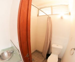 Room 3 - Private bathroom (1) Room 3 - Private bathroom (1)