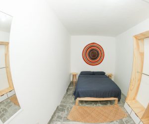 Room 5 (5) Room 5 (5)