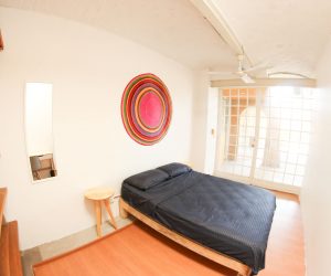 Room 6 (5) Room 6 (5)