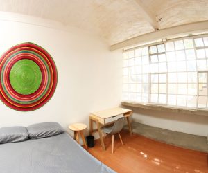Room 8 (6) Room 8 (6)