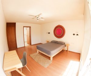 Room 9 (4) Room 9 (4)