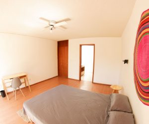 Room 9 (6) Room 9 (6)